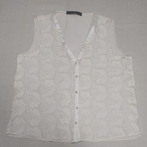 Zara Basic Sleeveless Blouse Womens Size Medium Sheer Lace Floral V-Neck Buttons